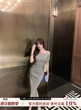 愉悦愉悦气质短袖一字肩连衣裙女夏季法式收腰性感不规则斜肩长裙