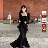 愉悦喻悦 步步生莲长裙 气质高级感修身 方领长袖 鱼尾连衣裙女春季