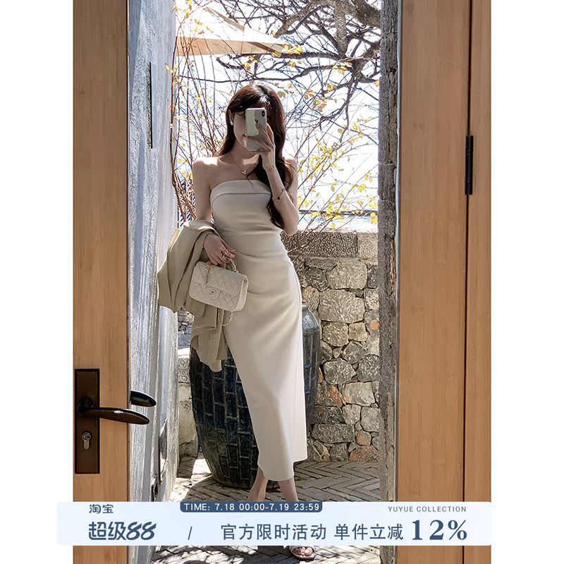 愉悦收腰抹胸连衣裙吊带包臀裙