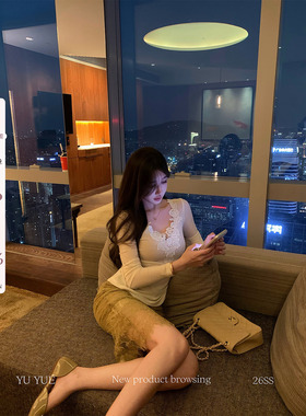 愉悦喻悦 黑色蕾丝性感包臀半身裙女春季轻熟风气质高级感中裙