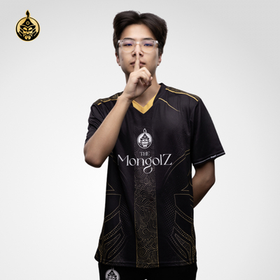 TheMongolz2025年神射黑金色队服