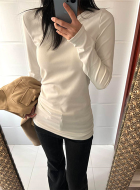 白色辣妹正肩长袖T恤女春圆领内搭修身收腰中长款打底衫上0206zd