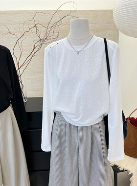 白色圆领长袖T恤女2026春季新款设计感休闲内搭打底衫上衣0206zd