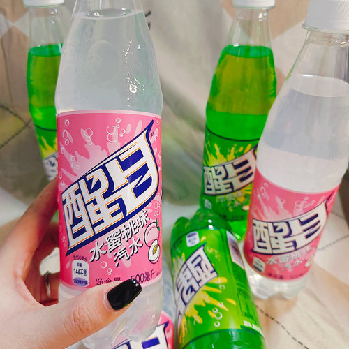 醒目苹果味水蜜桃味汽水500ml