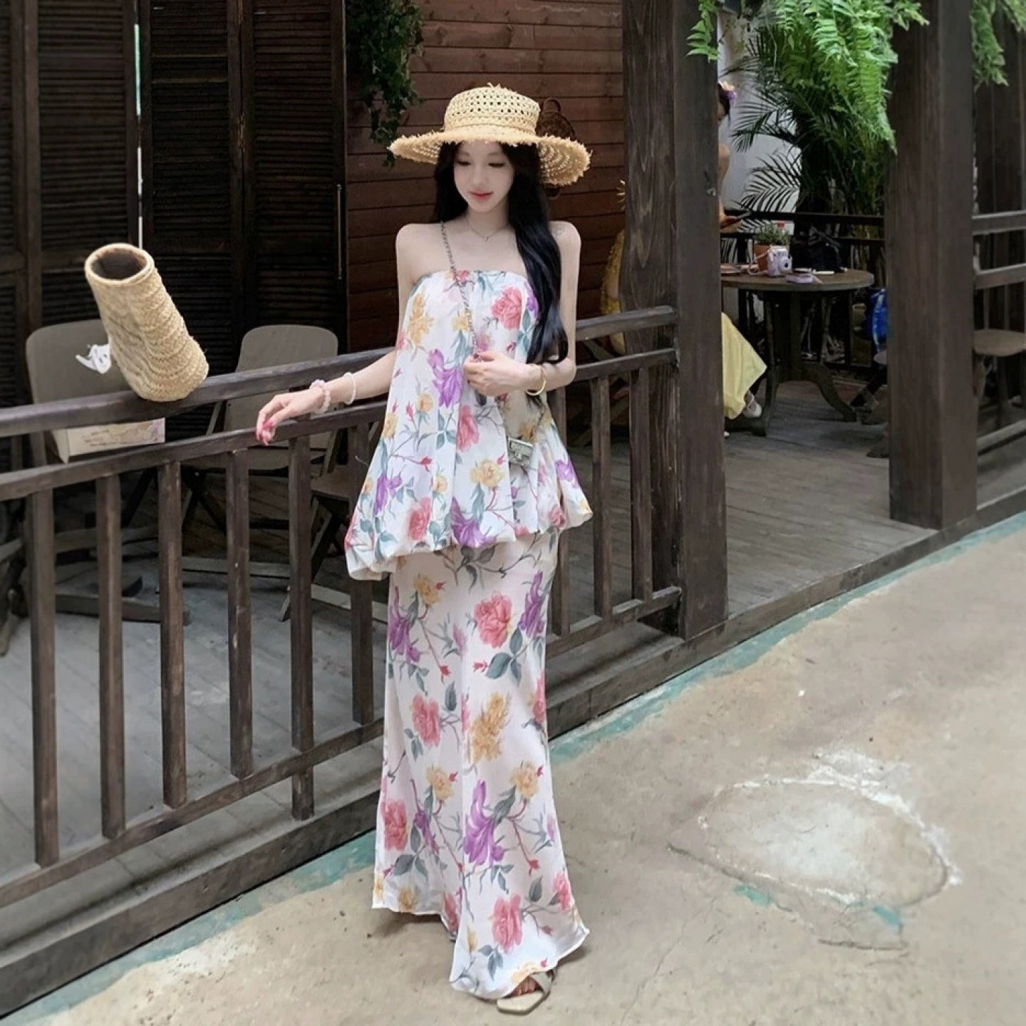 度假风温柔复古碎花两件套