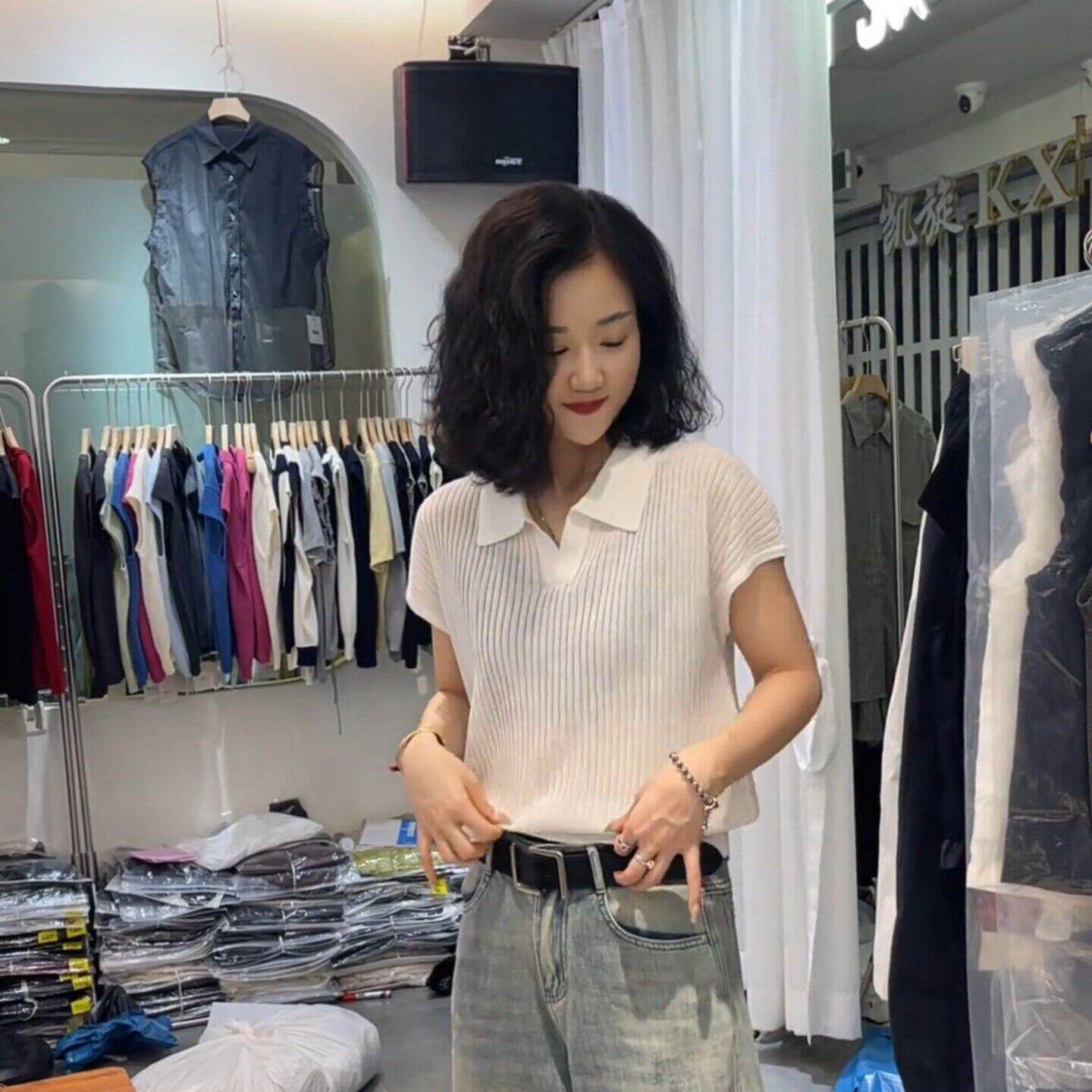 时尚洋气减龄显瘦遮肉复古红色POLO衫今年流行爆款休闲短袖t恤女