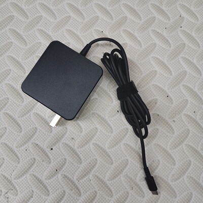 DELL/戴尔19.5V3.34A大口带针便携电源适配器线圆口旅行充电器65w
