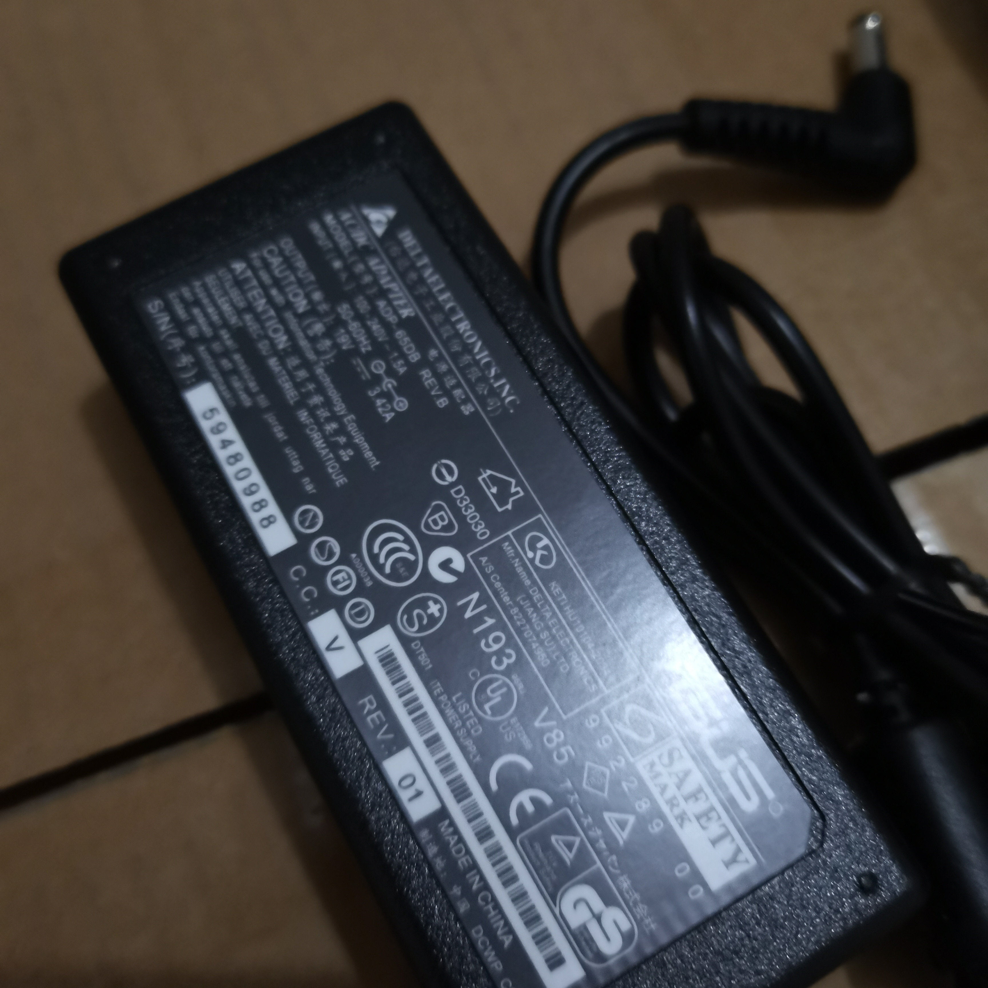 通用g450Y330笔记本电源线适配器19V 3.42A手提电脑充电器适