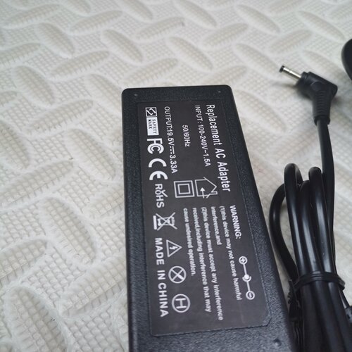神舟天19V3.42A适配器 UI43B UI43R D0/D2 UI41S电源线充电器