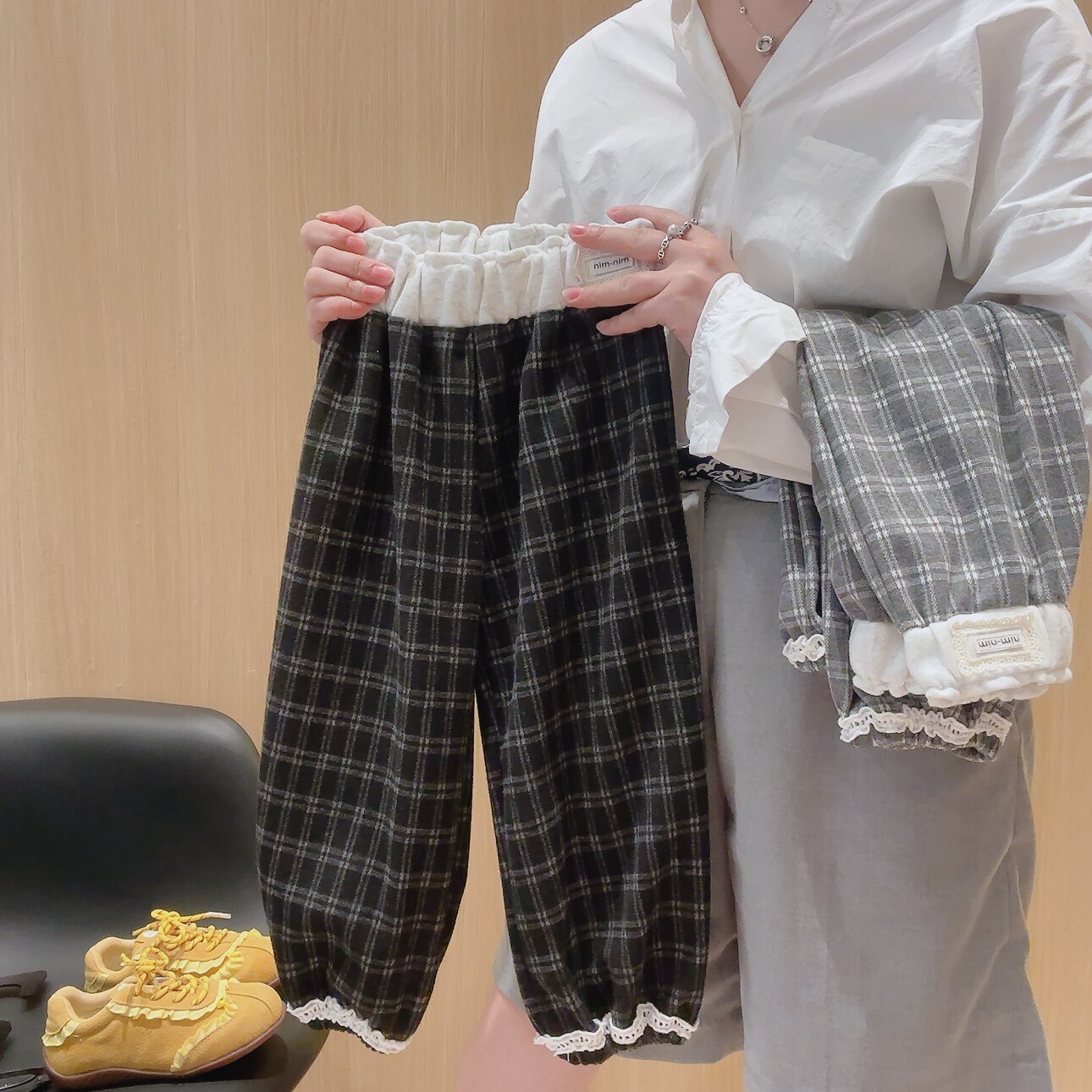 儿童格子童裤休闲裤春秋冬季百搭长裤女极简风洋气男童韩版宽松