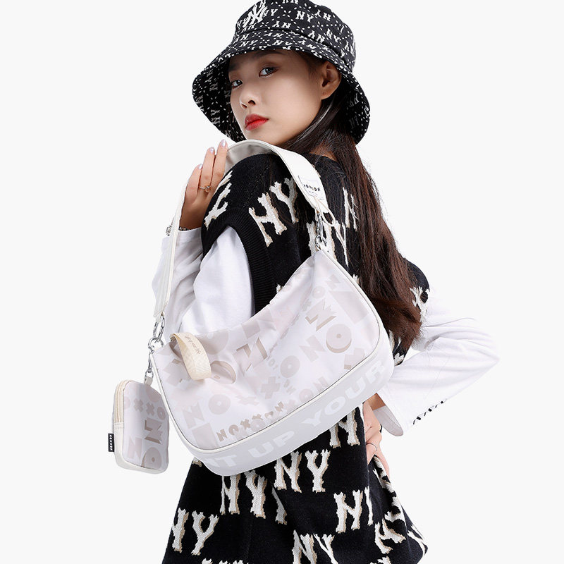 NOXXON小众设计感高级感女日系腋下包大容量小包斜挎单肩两用包怎么样,好用不?