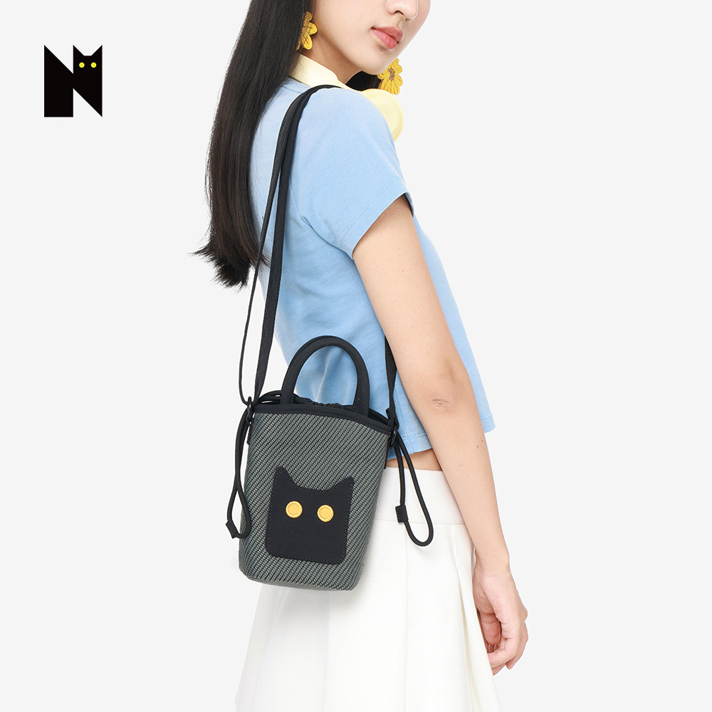 NOXXON2026新款小巧轻便斜挎包百搭设计感小众单肩手机包迷你小包