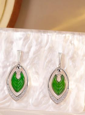 S925银镶嵌天然翡翠A货冰种阳绿色吉光凤羽耳坠耳饰女款