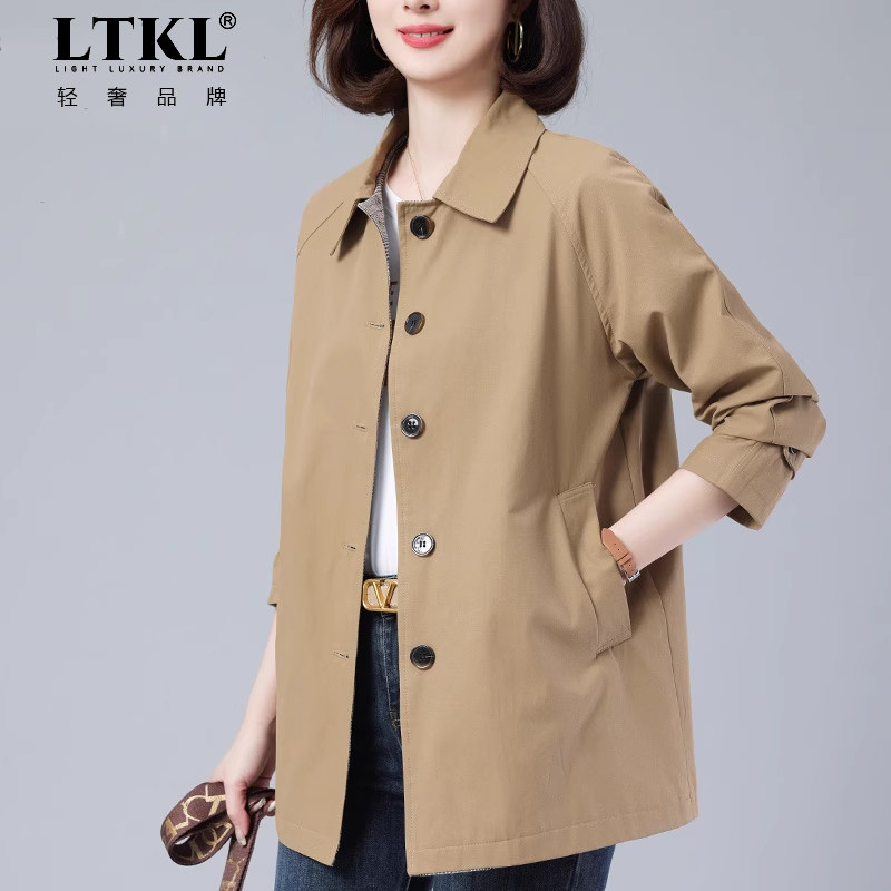 中年妈妈休闲风衣外套女2025年秋季新款韩版大码宽松减龄翻领上衣