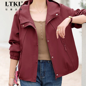 外套洋气大码 2025新款 秋季 妈妈秋装 爆款 中老年女士秋休闲夹克上衣