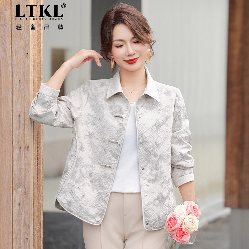 中年女士妈妈秋装新中式外套2025新款中老年女爆款秋季气质上衣