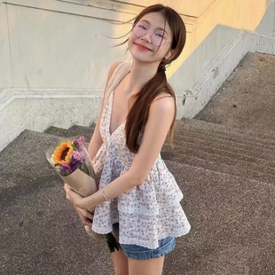 韩系小清新温柔复古吊带V领小背心甜美碎花吊带上衣 INS博主款