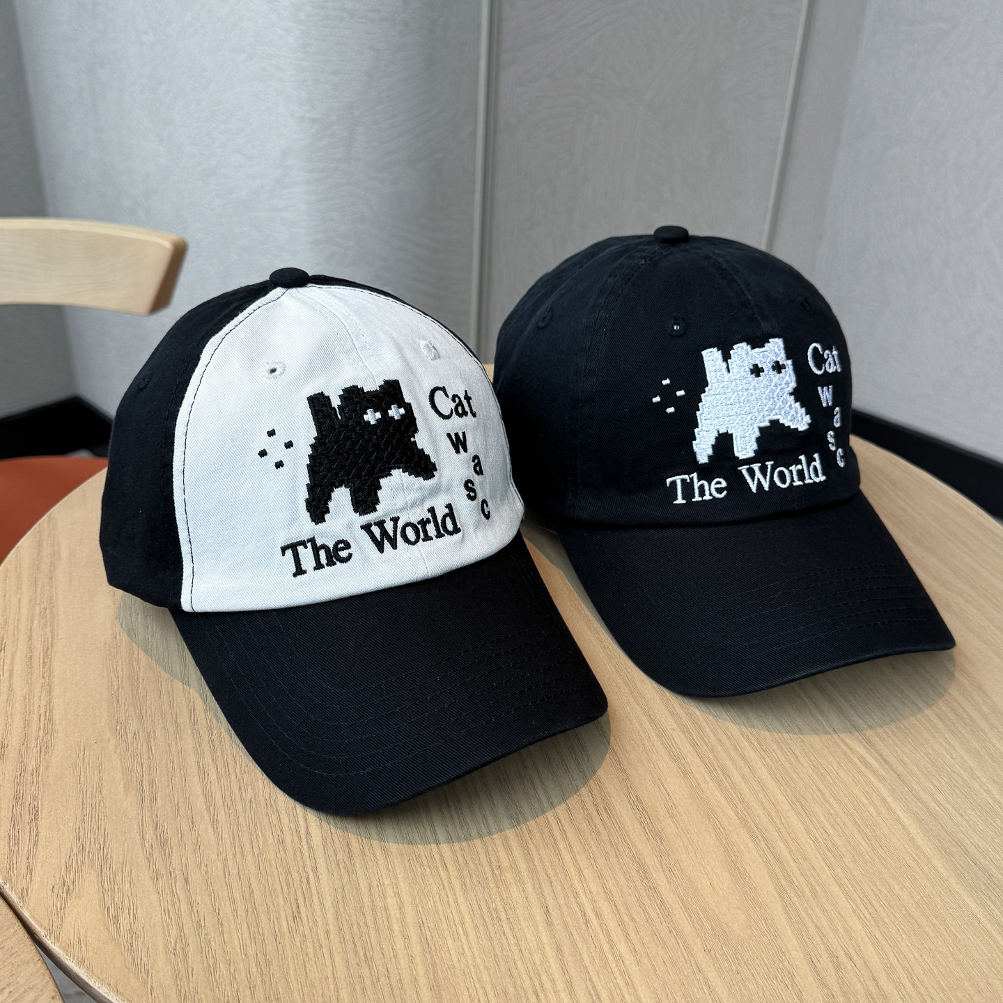 韩国可爱马赛克猫咪刺绣鸭舌帽女