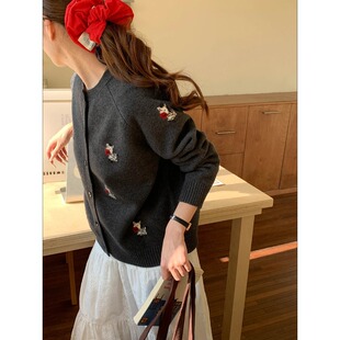 3th Morning 早春新款 趣味卡通小马刺绣针织开衫毛衣ZY3947