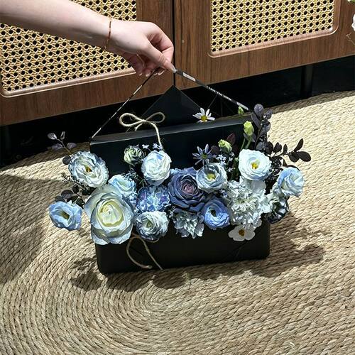 鲜花烟包装礼盒七夕创意