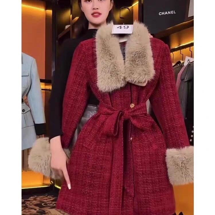 新年圣诞高级感红色格子毛呢大衣女秋冬2023新款气质网红毛绒外套