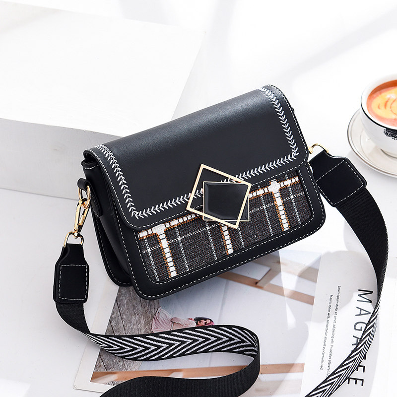 包包女包新款2020时尚宽肩带夏季网红小方包韩版潮女士单肩斜挎包