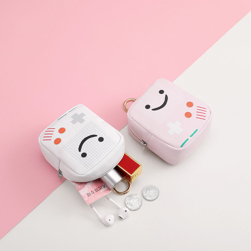 新款书包挂件女ins日系装饰可爱零钱包学生口红耳机收纳小挂包