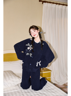 V&K2025秋冬新款睡衣家居服长裤长袖半边绒蝴蝶结可拆保暖可外穿