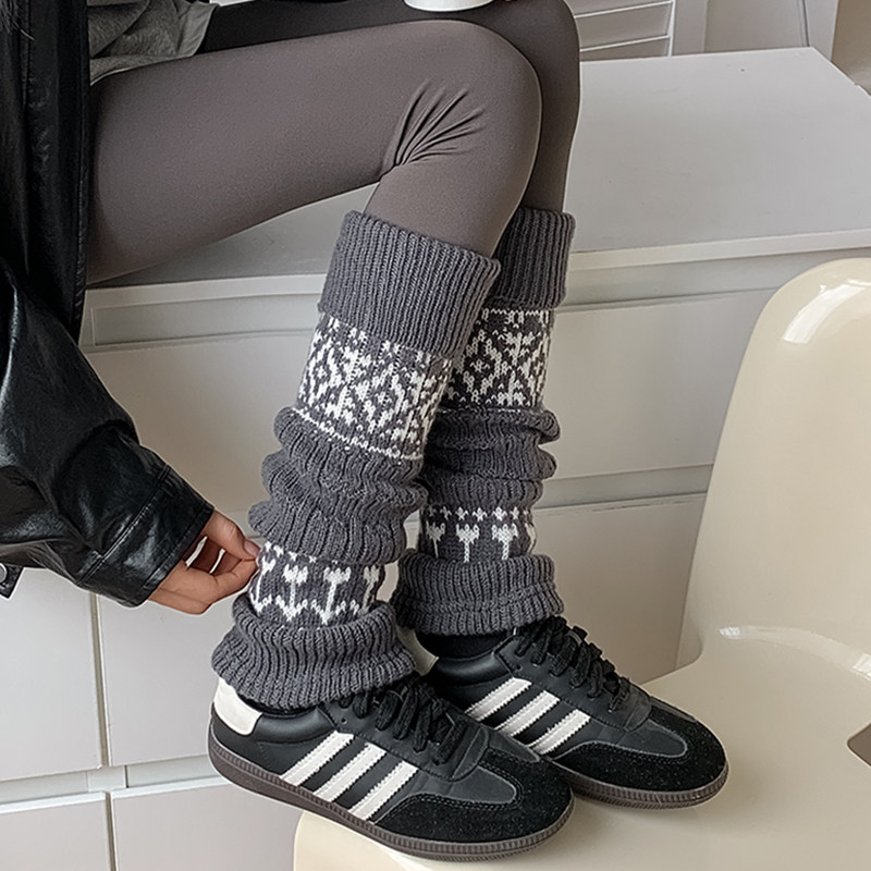 袜套费尔岛女复古冬季堆堆袜保暖秋冬羊绒长筒腿套高筒配鲨鱼裤