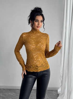 蕾丝镂空高领修身上衣   Sexy lace cutout high-neck fitted top