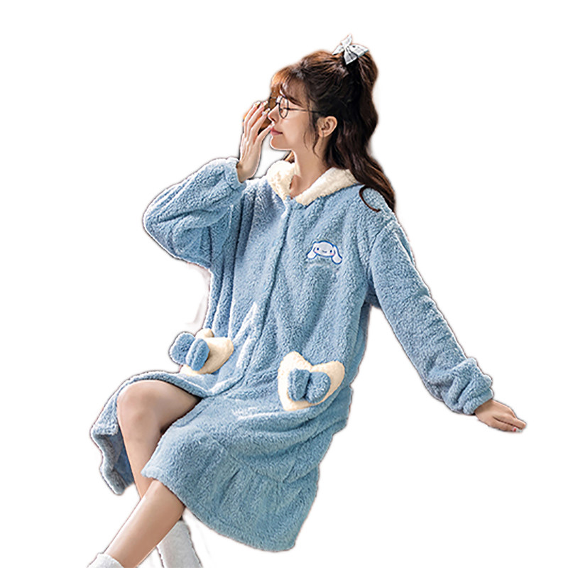 玉桂狗法兰绒睡袍女秋冬季中长款加厚睡衣珊瑚绒草莓熊浴袍家居服