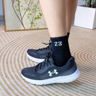 3026998 跑鞋 安德玛UA春夏Rogue 4男子运动跑步鞋