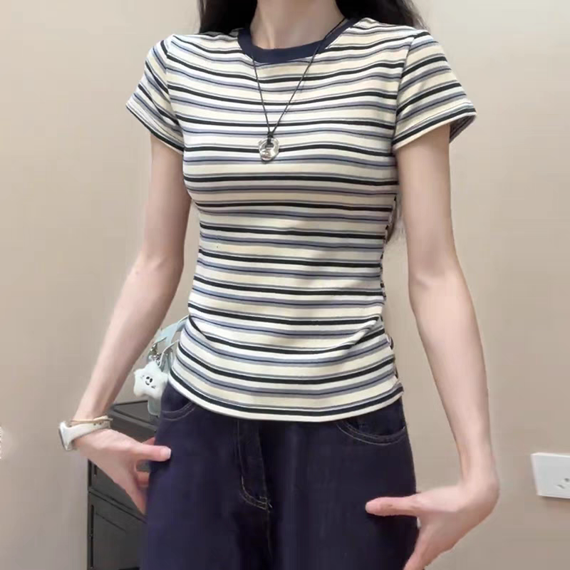 纯棉圆领撞色条纹小众2025年短袖t恤女夏季新款正肩收腰显瘦上衣
