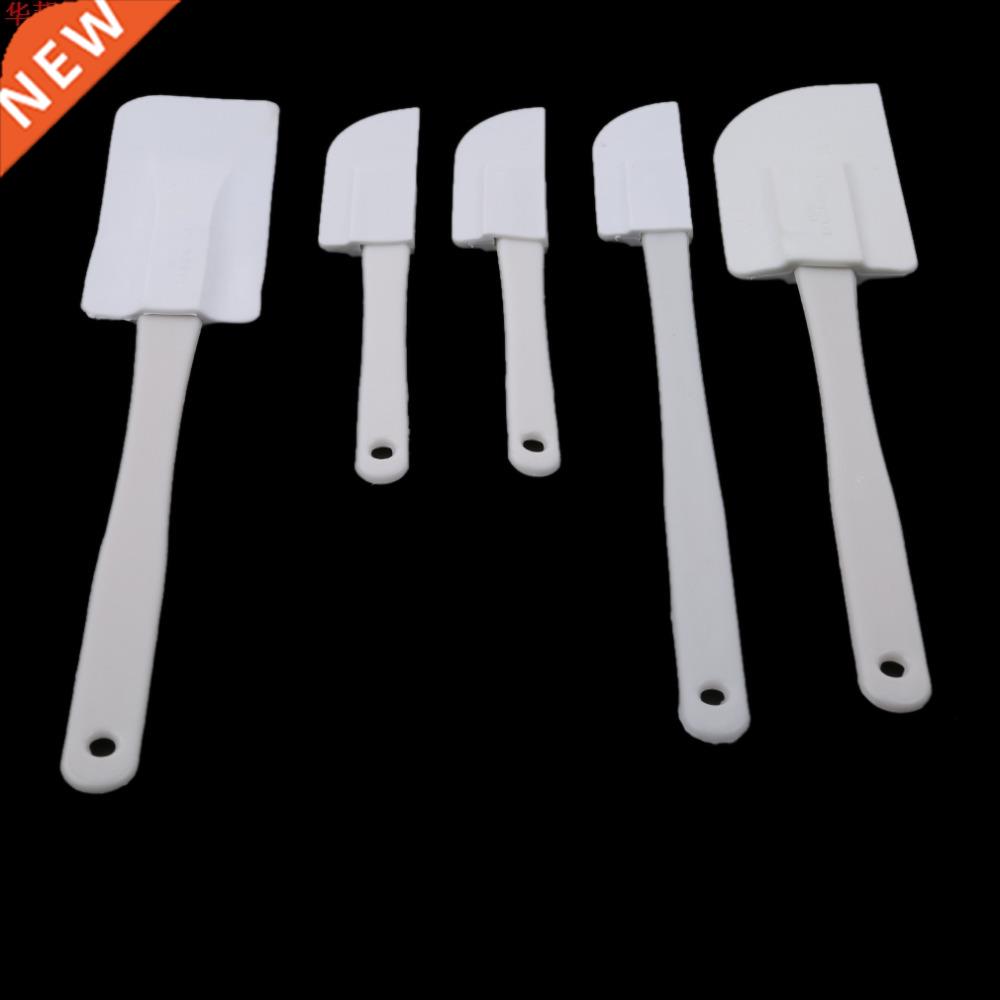 Outils de cuisson blanc grand et petit grattoir en Silicone
