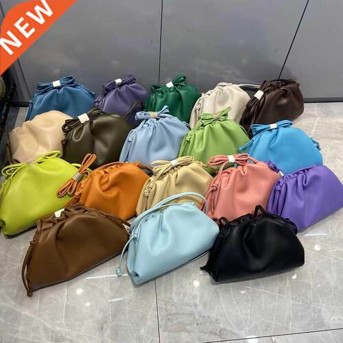 2021 New Design Small Women Bag Cloud Clutch Hand Bags Genui