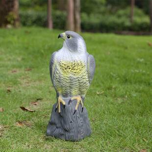 17 x 17.5 x 41cm Garden Fake Realistic Bird Scarer Scarecrow