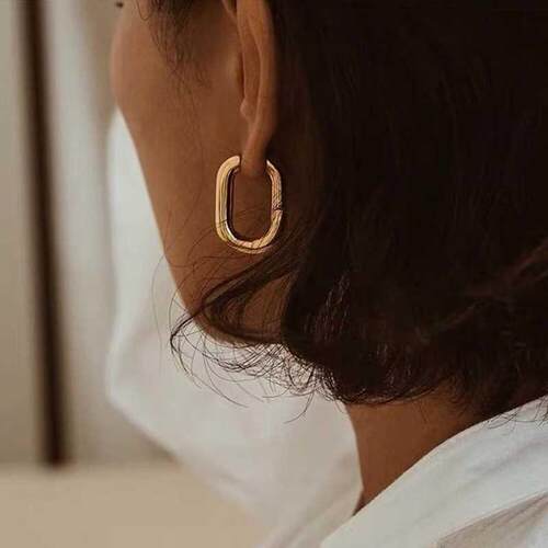 2021 Fashion Vintage Stud Earrings For Women Exquisite State