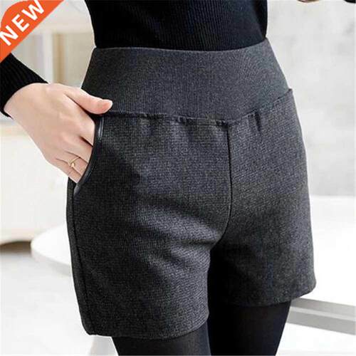 La Casual Pocket Winter Oversized Solid Shorts Woman Plus