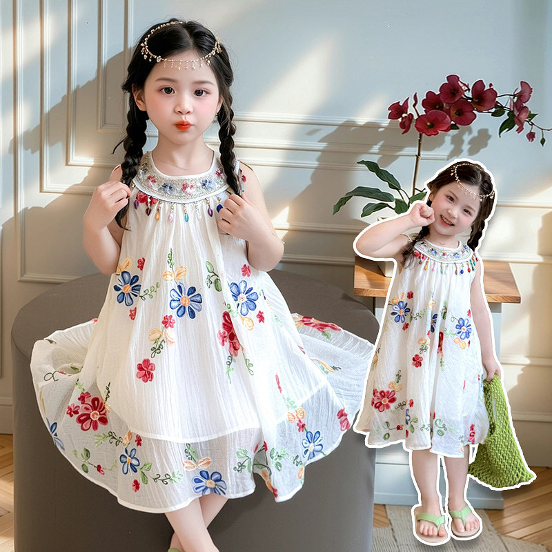 儿童夏季民族风连衣裙女童彩色刺绣公主裙宝宝度假拍照波西米亚风