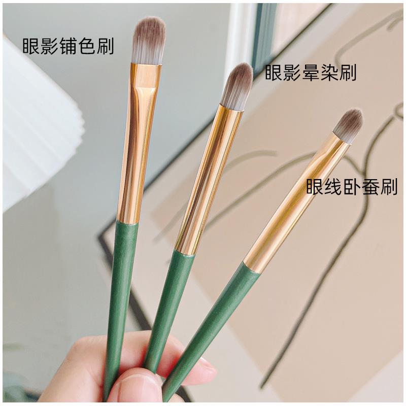 3支眼影刷便携通用网红爆