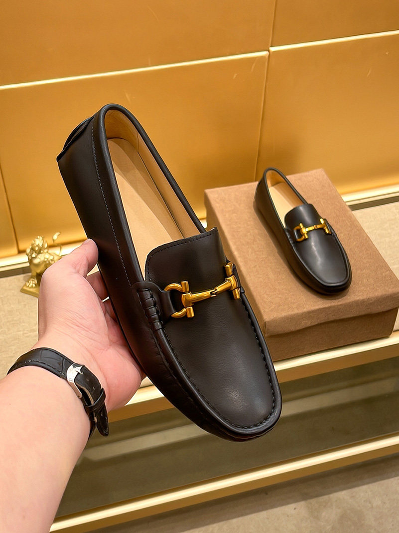 European Station 2026 New Plain Loafers for Men with Horsebit Buckle, Lazy Trendy Versatile Genuine Leather Soft Sole Loafers