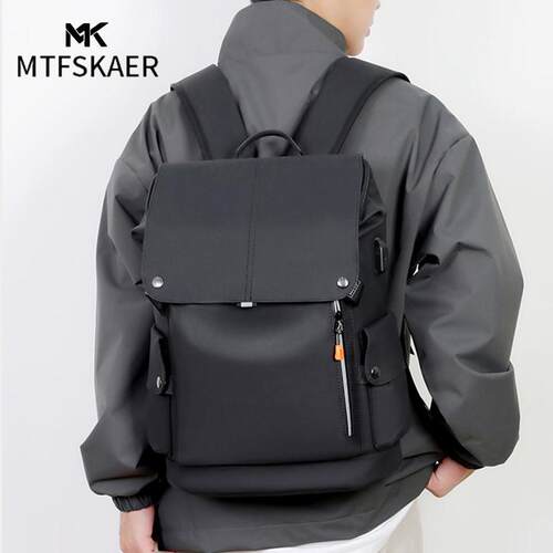 港MTFSKAER男士真皮双肩包