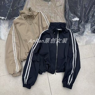 chumo8099春秋休闲蕾丝拼接拉链短外套女宽松设计感立领夹克上衣