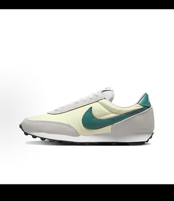 Nike Daybreak 圆头系带耐磨 跑步鞋 女款 绿色CK2351-112丁浩