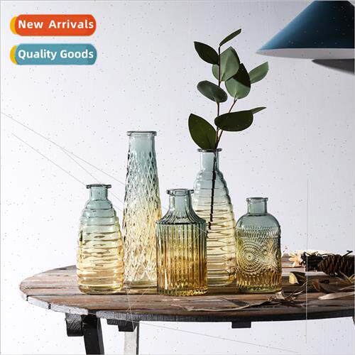Europe retro relief transparent decorative vase ornaments li