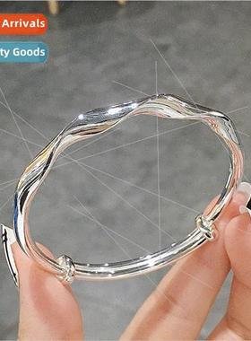 M?bius Twisted Bracelet Women Newline Wave Glossy mple  Cir