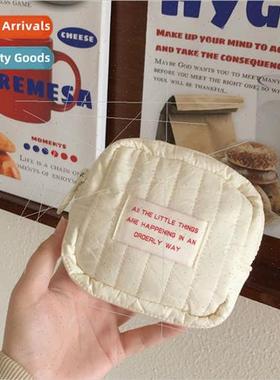 Korean  simple square trumpet makeup bag students niche earp