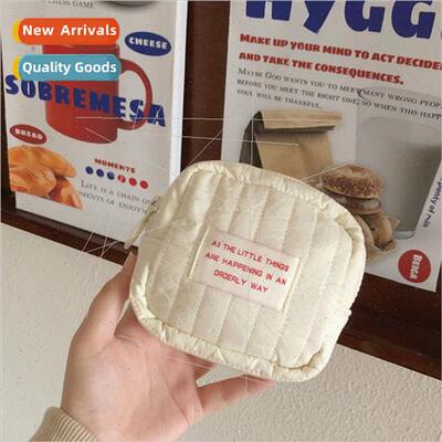 Korean  simple square trumpet makeup bag students niche earp