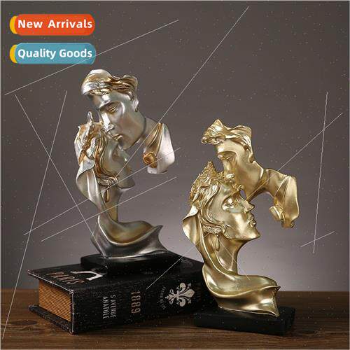Scandinavian Creative Character Kiss Statue Crafts Couple Re