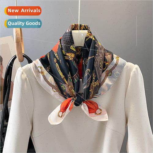 Europe Uned States wind temperament small square scarf light